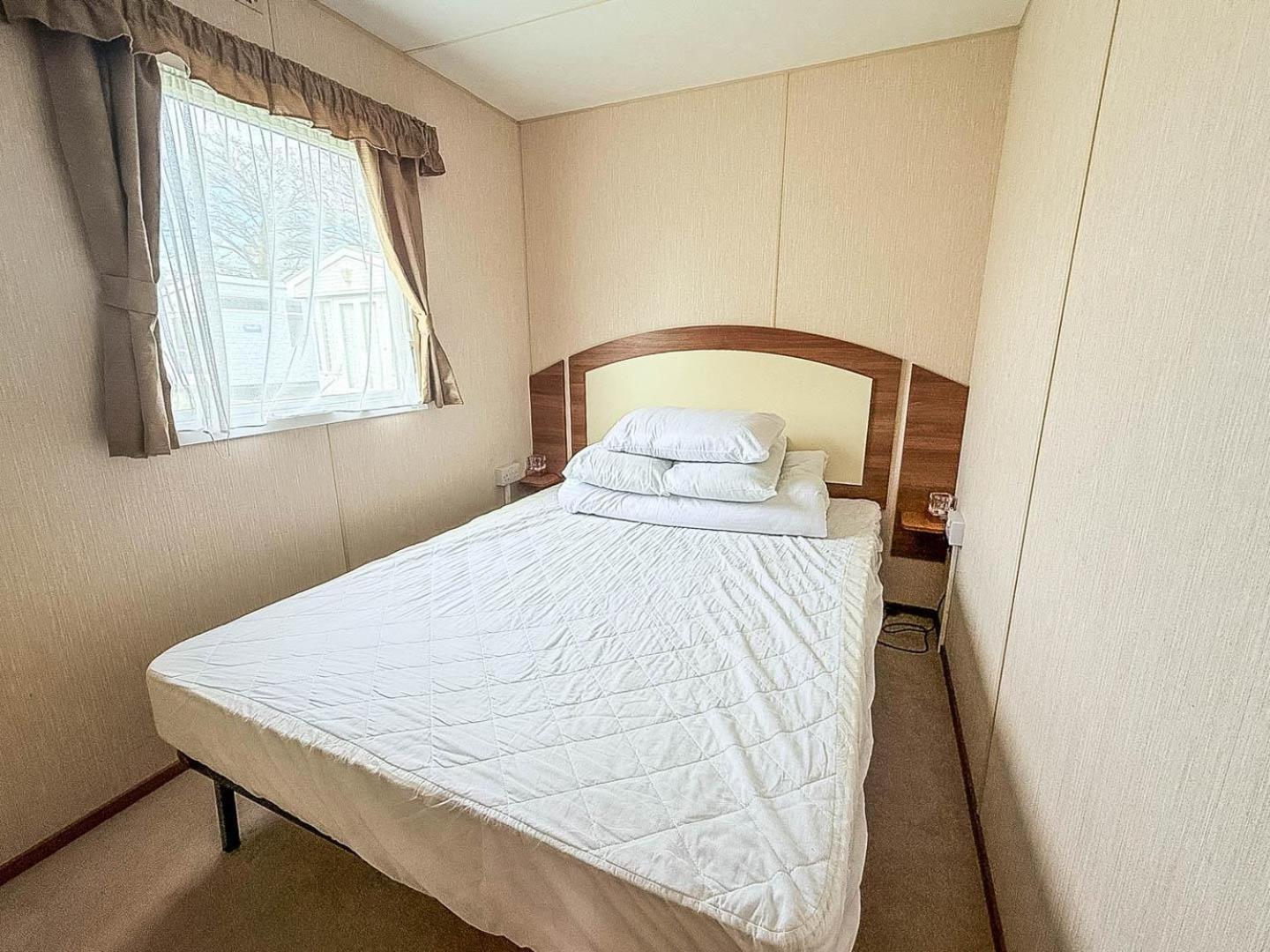 8 Berth Caravan With Decking At Sunnydale In Lincolnshire Ref 35087S Louth  Εξωτερικό φωτογραφία